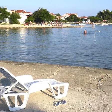 Appartamento Holiday Adria Nest Privlaka - Cdn02132-cyc *