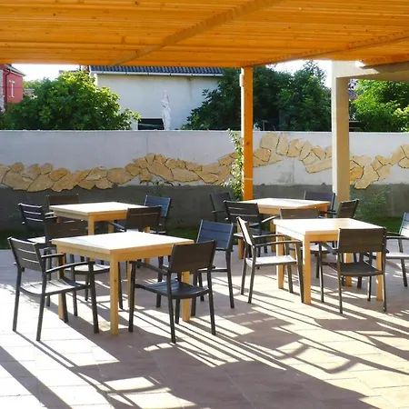 Appartamento Holiday Adria Nest Privlaka - Cdn02132-cyc *